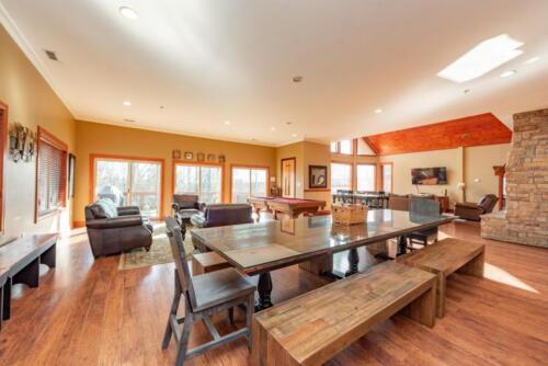 Highland Manor - Deep Creek Lake MD - vacation home rentals - dining 