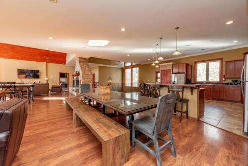 Highland Manor - Deep Creek Lake MD - vacation home rentals - dining 